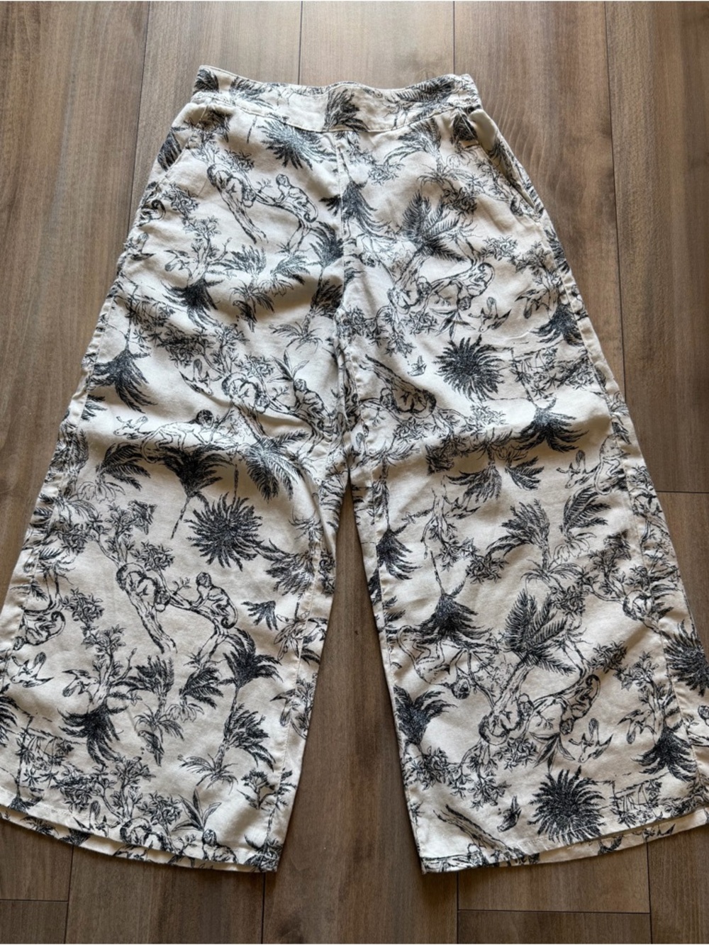 Joie Cream and Black Botanical Linen Pants